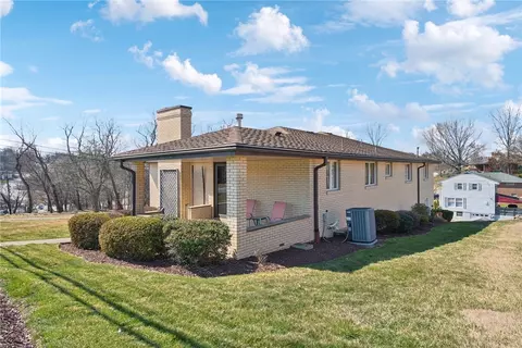 1325 10th St, Irwin, PA 15642 photo 33