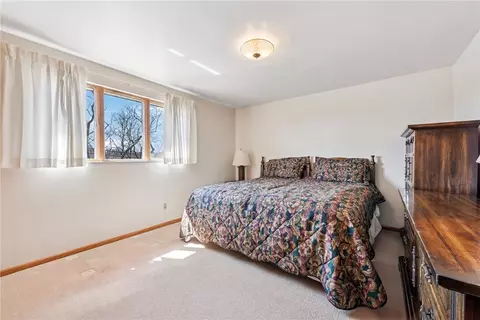 1325 10th St, Irwin, PA 15642 photo 18