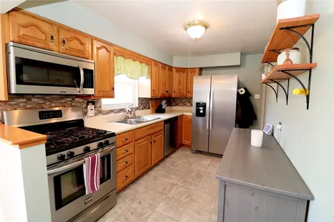 152 Wickham Dr, Monaca, PA 15061 photo 10
