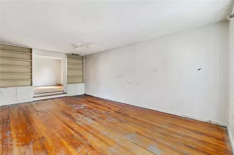 4623 E Willock Rd, Pittsburgh, PA 15227 photo 3