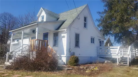 607 Bell Memorial Church Rd, Latrobe, PA 15650
