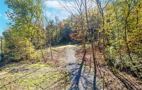 00 Spring Run Rd Ext, Coraopolis, PA 15108