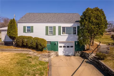 3107 Southern Dr, South Park, PA 15129
