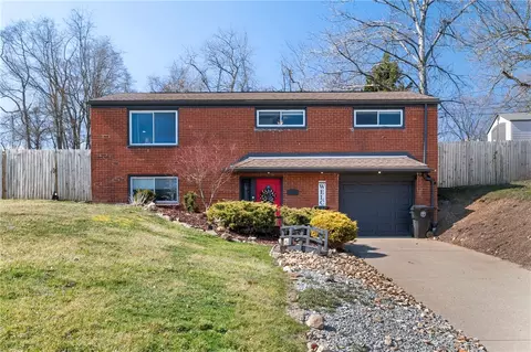 750 Mcmurray Rd, Bethel Park, PA 15102