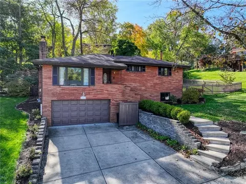 772 Brafferton Dr, Pittsburgh, PA 15228