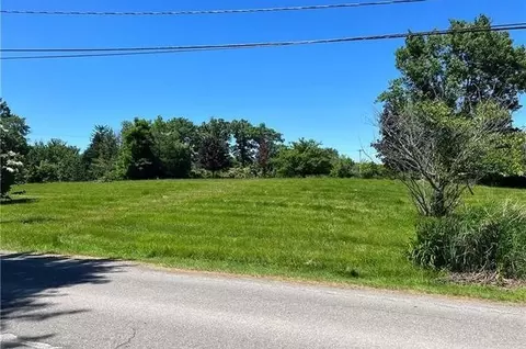 323 Wilson Mill Rd, New Wilmington, PA 16142