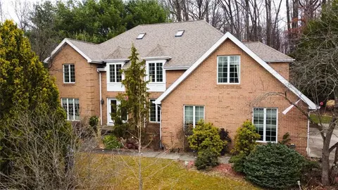 2383 Mount Vernon Ave, Export, PA 15632 photo 2