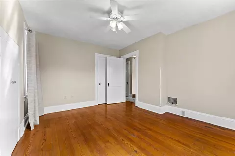 Bedroom - 495 End Ave, Beaver, PA 15009 photo 3 of 6