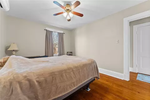 Bedroom - 495 End Ave, Beaver, PA 15009 photo 5 of 6
