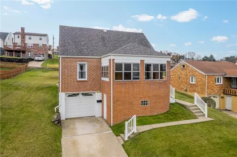 1815 Iowa Ave, West Mifflin, PA 15122