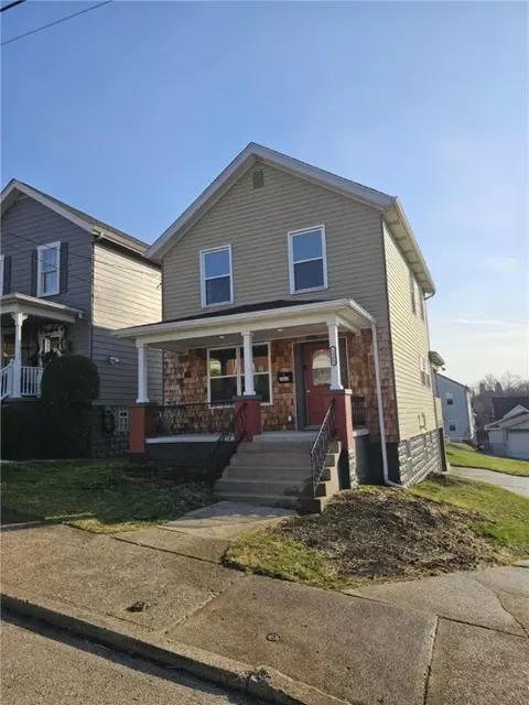 1068 Athalia Ave, Monessen, PA 15062
