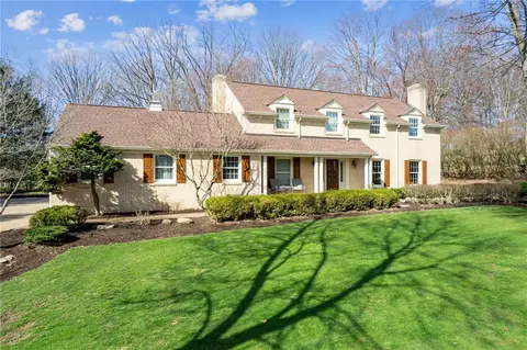 3875 Grove Rd, Gibsonia, PA 15044