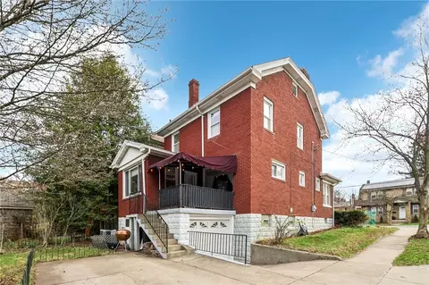 Exterior - 460 Mapleton Ave, Pittsburgh, PA 15228 photo 9 of 10