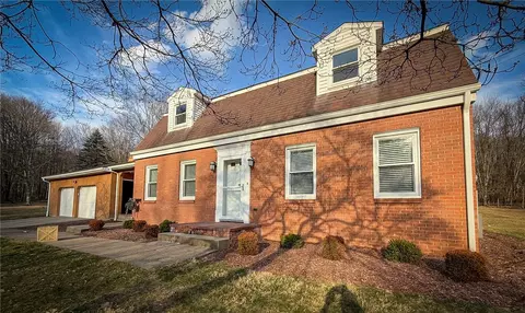 163 Crisswell Rd, Butler, PA 16002