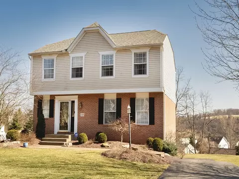 116 Pine Creek Dr, Venetia, PA 15367