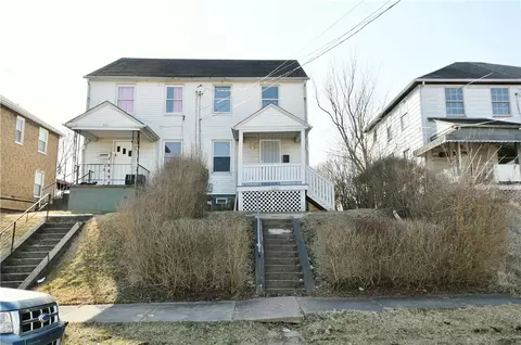 522 Farnsworth Ave, Clairton, PA 15025