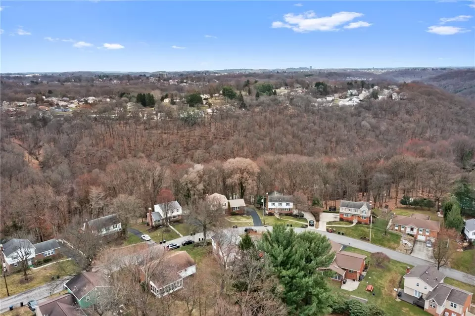  8588 E Barkhurst Dr, Pittsburgh, PA 15237 photo 37