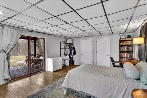 Bedroom - 5909 Graybrooke Dr, Export, PA 15632 photo 5 of 5