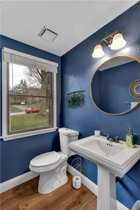Bath - 5909 Graybrooke Dr, Export, PA 15632 photo 1 of 6