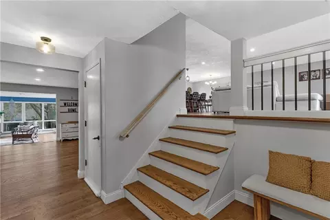 Entry Way - 5909 Graybrooke Dr, Export, PA 15632 photo 2 of 3