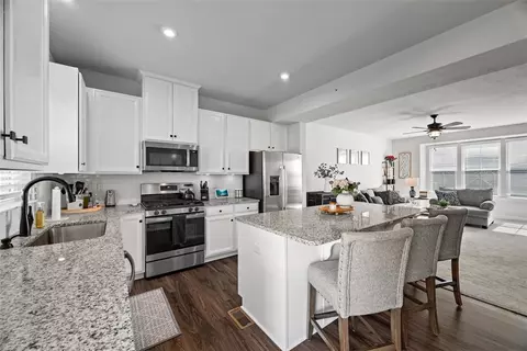 309 Helenium Dr, Mars, PA 16046 photo 6
