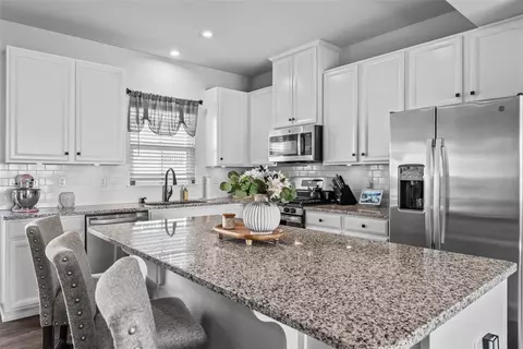 309 Helenium Dr, Mars, PA 16046 photo 5