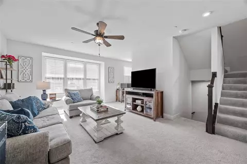 309 Helenium Dr, Mars, PA 16046 photo 8