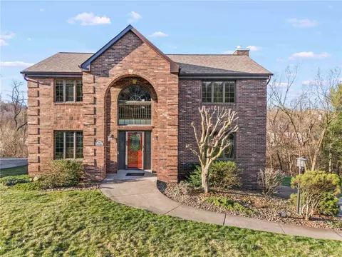 271 Clare Dr, Canonsburg, PA 15317