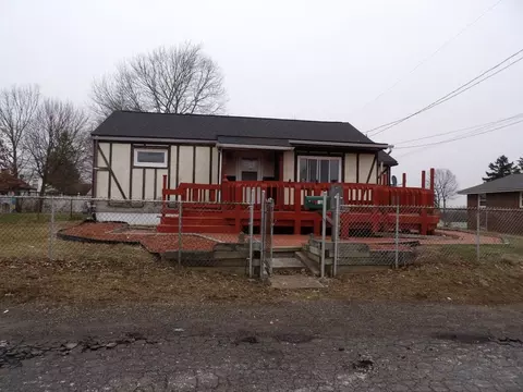 812 18th Ave, Beaver Falls, PA 15010
