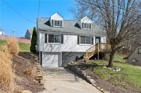 226 Auburn St, Penn Hills, PA 15235