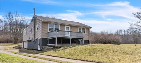 157 Studebaker Rd, Slippery Rock, PA 16057