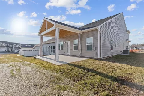 108 Olivia Dr, Eighty Four, PA 15330 photo 39