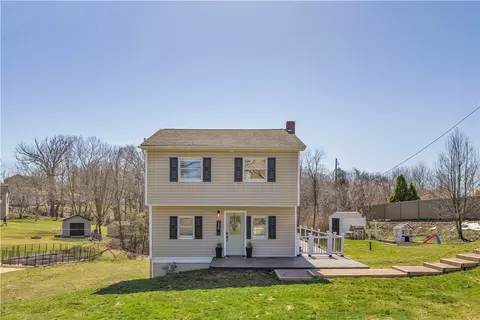 248 Saunders Station Rd, Trafford, PA 15085