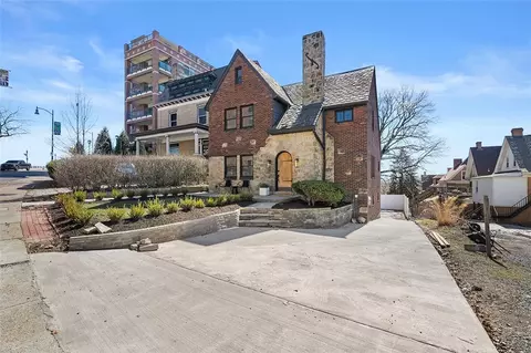 519 Grandview Ave, Pittsburgh, PA 15211