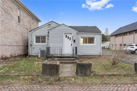 2424 9th Ave, Beaver Falls, PA 15010