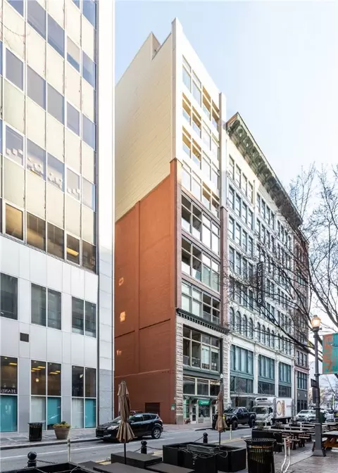 941 Penn Ave #601, Pittsburgh, PA 15222