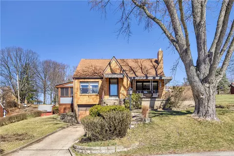 105 Oak Ave, Millvale, PA 15209