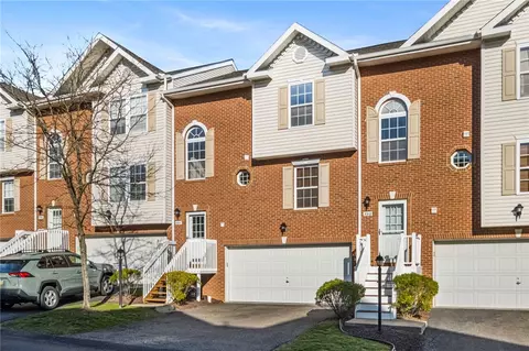 7314 Gena Ct, Pittsburgh, PA 15209