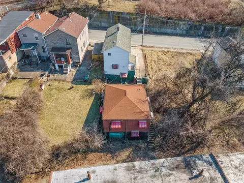 View/Area - 537 6th St, Braddock, PA 15104 photo 7 of 7