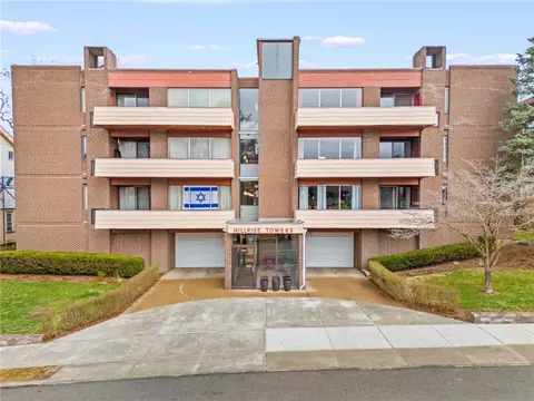 5841 Morrowfield Ave #108, Pittsburgh, PA 15217