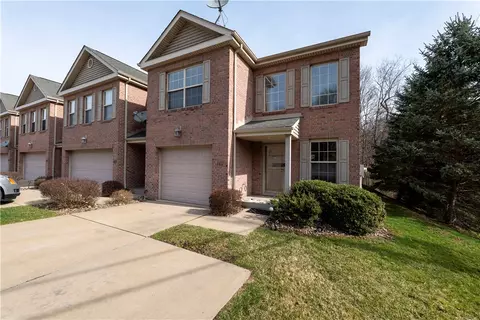 101 Adele Ct, Pittsburgh, PA 15229