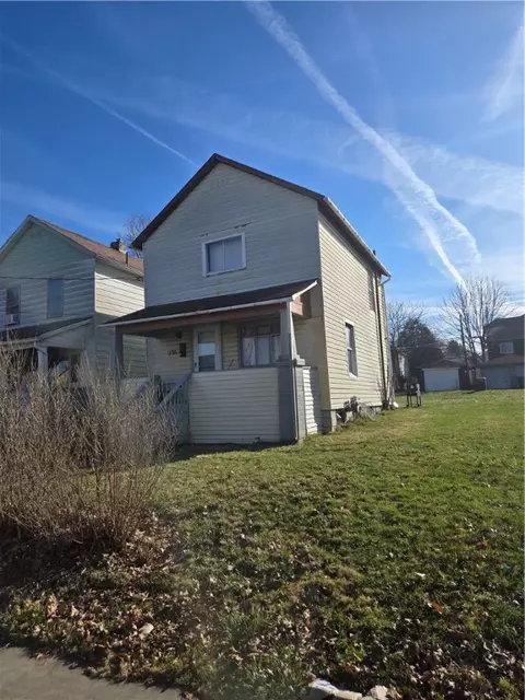 1125 Hamilton Ave, Farrell, PA 16121 photo 1