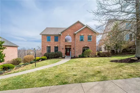 2021 Sterling Dr, Mcdonald, PA 15057