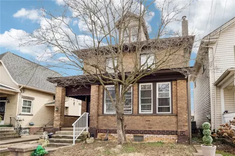 415 39th St, Beaver Falls, PA 15010