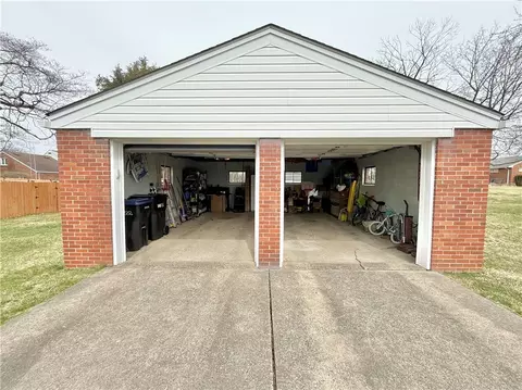 2120 Pococen Dr, Coraopolis, PA 15108 photo 26