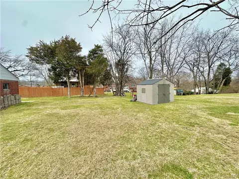 2120 Pococen Dr, Coraopolis, PA 15108 photo 25