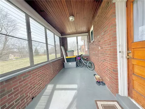 2120 Pococen Dr, Coraopolis, PA 15108 photo 23