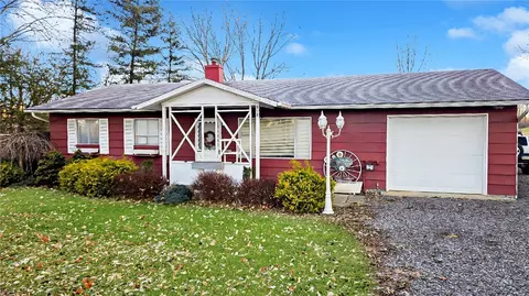 2905 Harlansburg Rd, New Castle, PA 16101