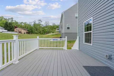Exterior - 130 Arnoni Dr, Clairton, PA 15025 photo 4 of 7
