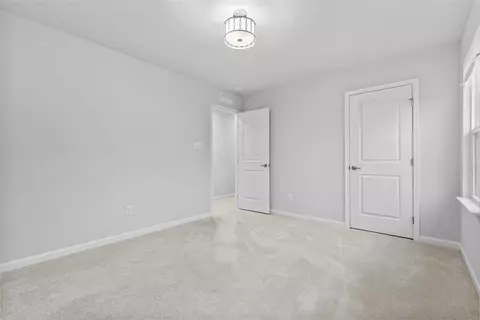Bedroom - 130 Arnoni Dr, Clairton, PA 15025 photo 7 of 9